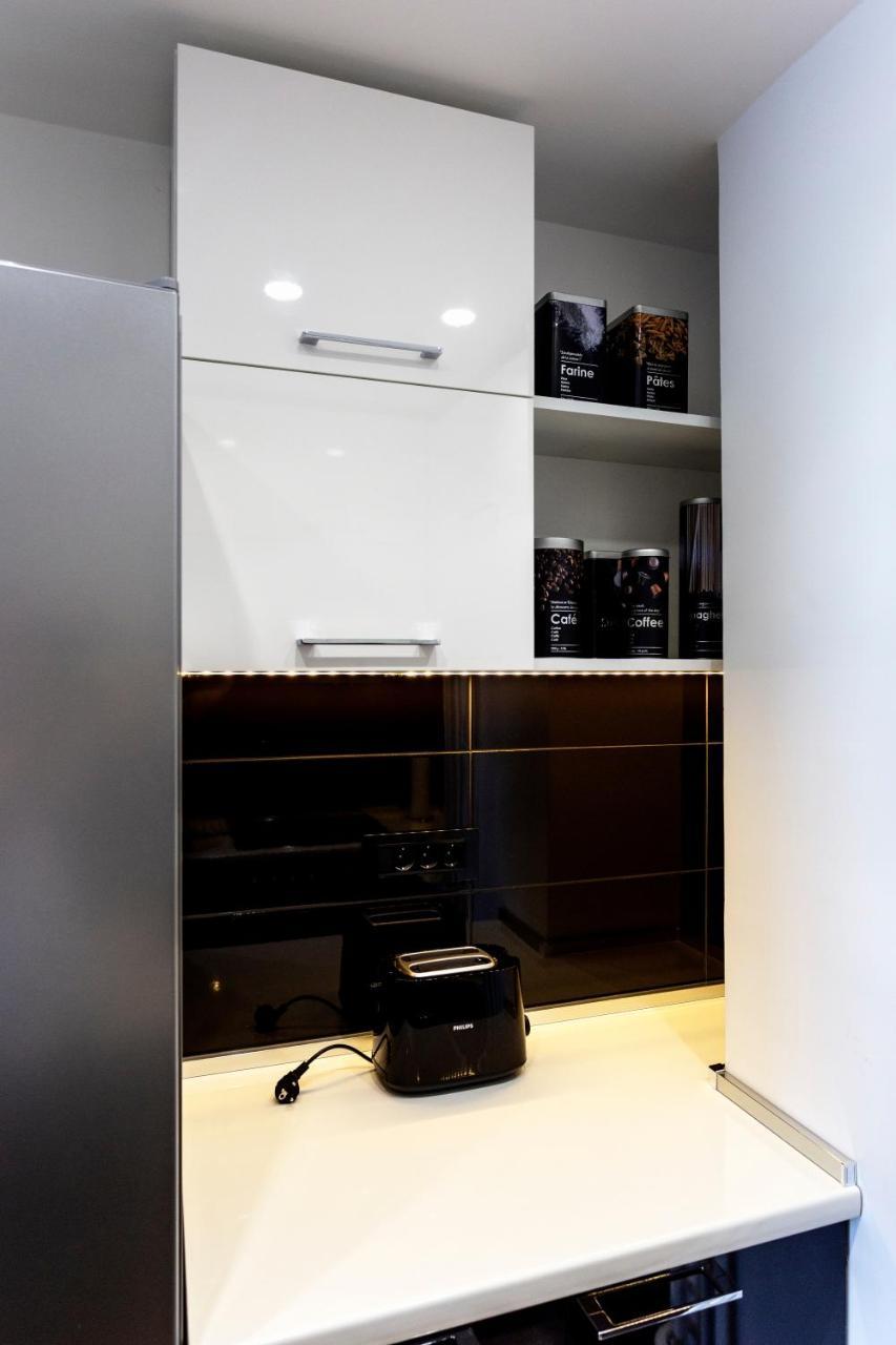 Park Apartment โนวีซาด ภายนอก รูปภาพ