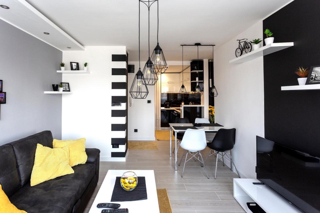 Park Apartment โนวีซาด ภายนอก รูปภาพ